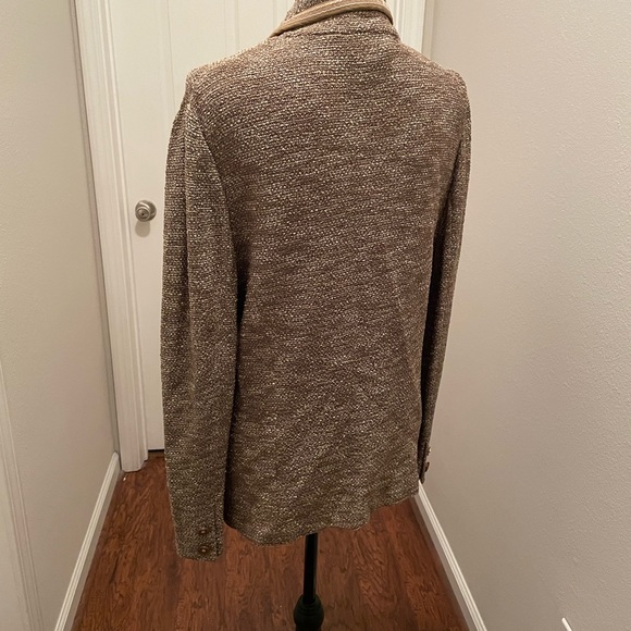 St. John Collection - Picture 3 of 9